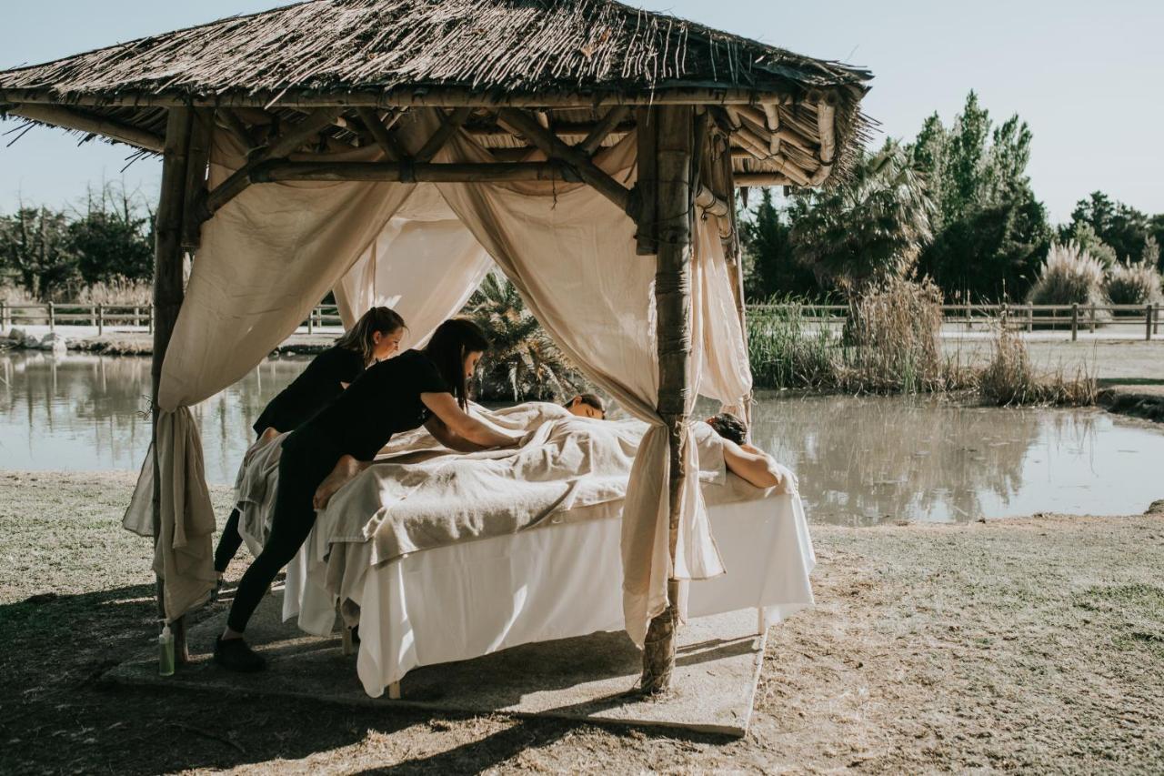 Abri Cosy - Suite Romantique En Camargue Saint-Gilles  Luaran gambar